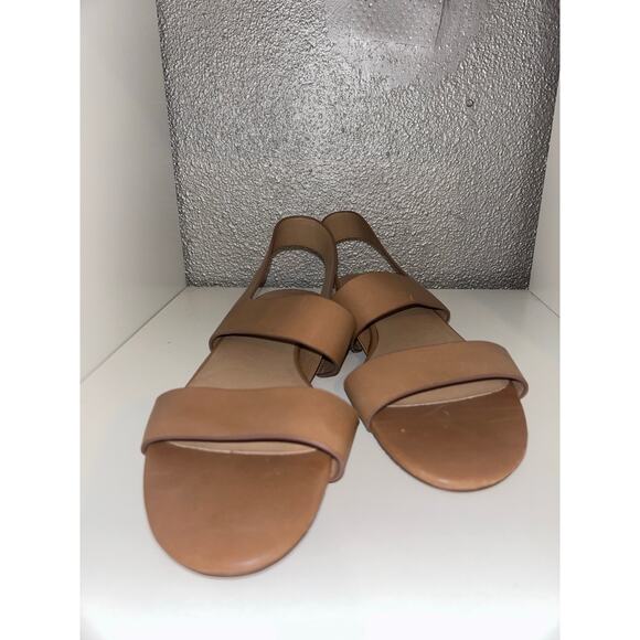 Vaneli Preppy Gladiator Summer Simple Lagenlook Slingback Strapy 1” Heel Sandals - Picture 2 of 8